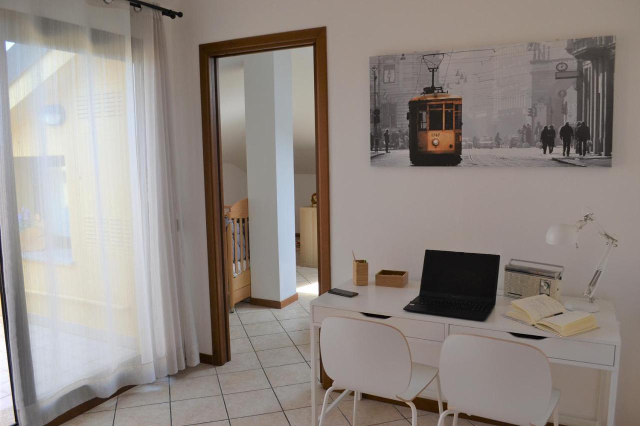 Home 2020: Come A Casa! Feel At Home! Wie Zuhause! Giussano Esterno foto